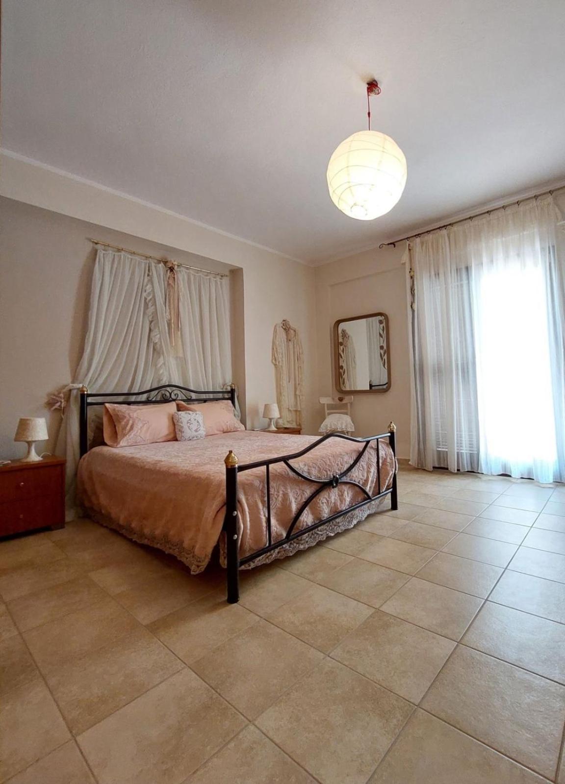 Antique Apartment Άφυτος Εξωτερικό φωτογραφία